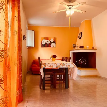 Casa Nonno Giovanni Nyaraló Alliste